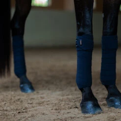 Bandages Equestrian Stockholm Modern Tech Navy Donkerblauw -Weath Paard Winkel bandages equestrian stockholm modern tech navy donkerblauw 1500x1500 183072