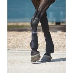 Beenbeschermers QHP Air Neopreen Zwart -Weath Paard Winkel beenbeschermers qhp air neopreen zwart 1500x1500 98696