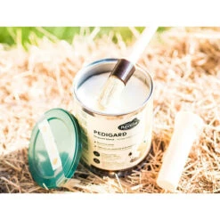 Ravene Pedigard Hoof Ointment Blank -Weath Paard Winkel ravene pedigard hoof ointment blank 1500x1500 180729